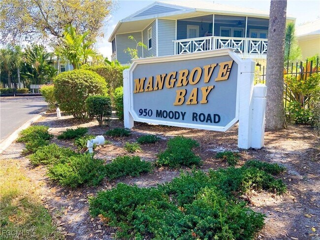Primary Photo - 950 Moody Rd