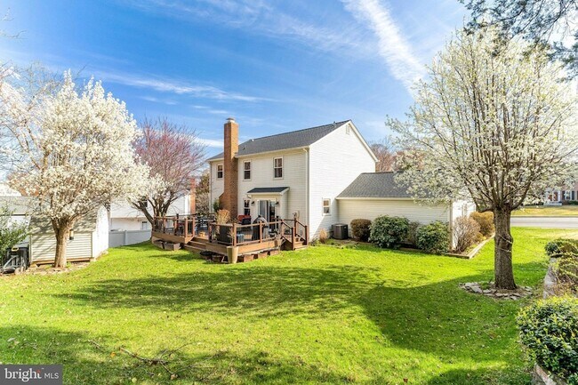 Building Photo - 6302 Shiplett Blvd