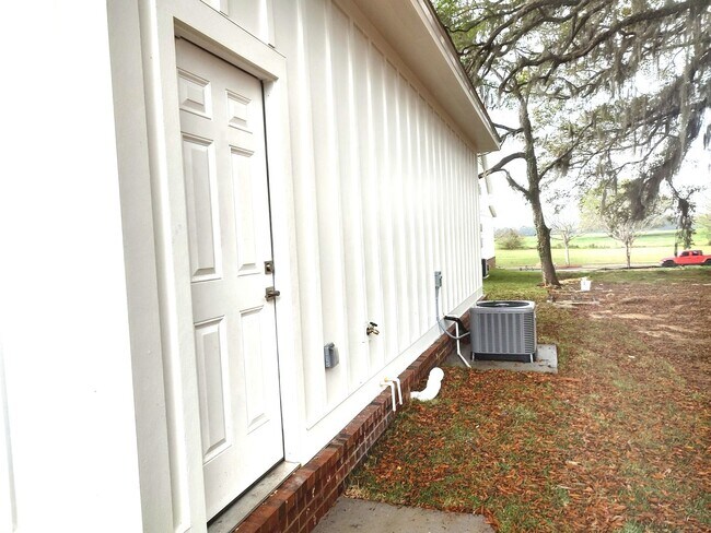 Building Photo - Great Property In Southwood!