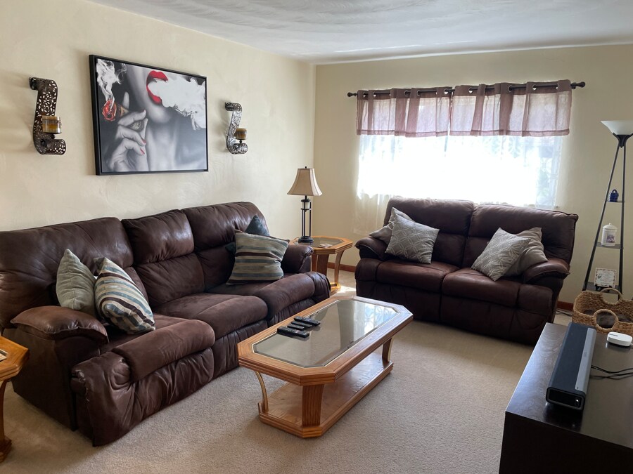 Living Room #2 - 709 Center St