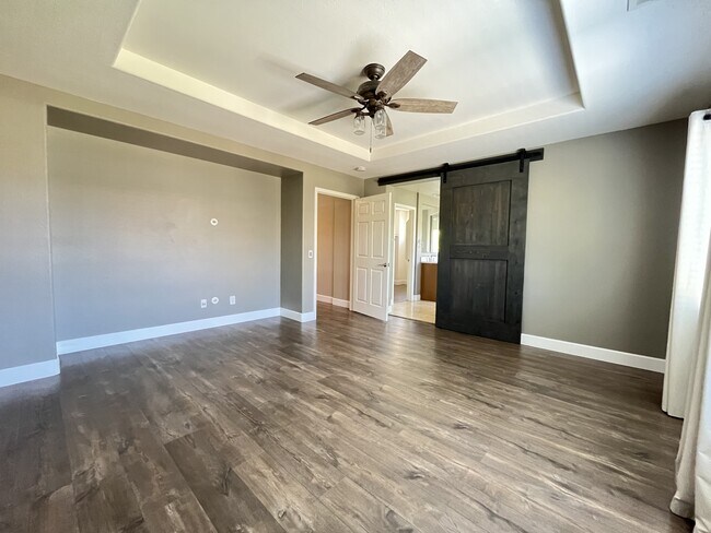 Building Photo - 33812 Temecula Creek Rd