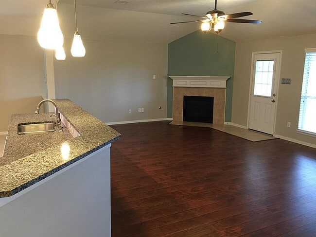 Building Photo - 1719 Brighton Brook Ln