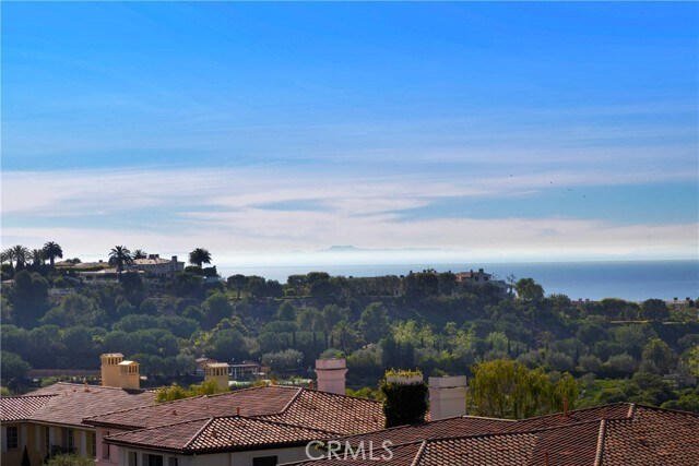 Building Photo - 7 Vista Luci