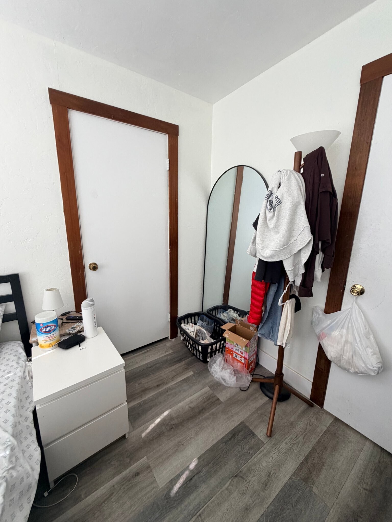 Building Photo - 1780 Le Roy Ave