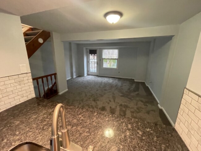 Building Photo - 4387 Heritage Dr