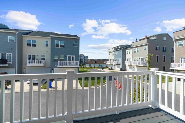 Building Photo - 16201 Bright Star Wy