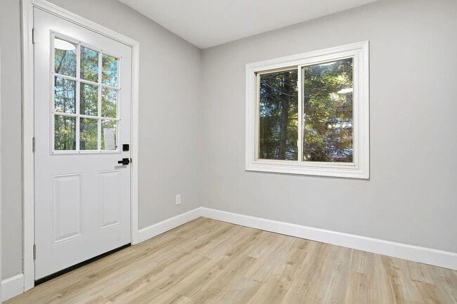 Building Photo - 1707 Bateman Bridge Rd