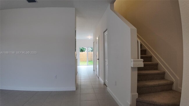 Building Photo - 35761 SW 178th Ct