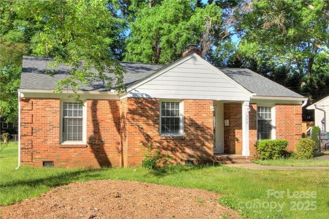 Building Photo - 308 Seneca Pl