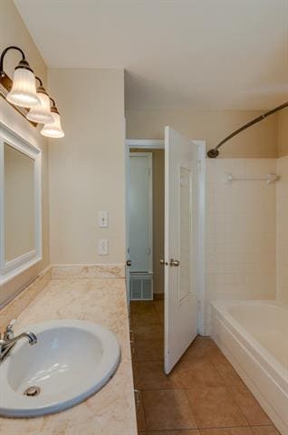 Building Photo - 611 Johns Dr