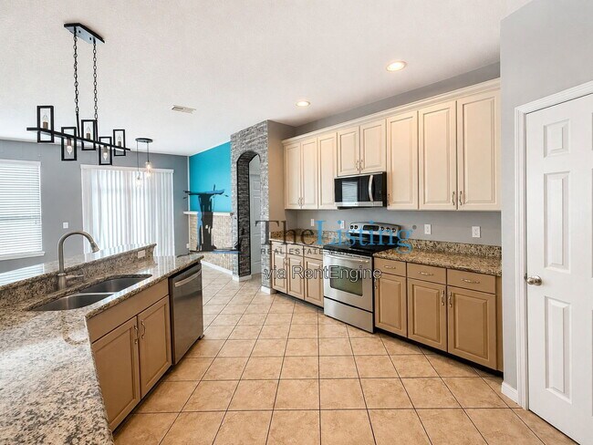 Building Photo - 3795 Marietta Way