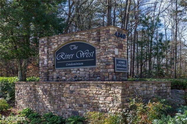 Primary Photo - 1 br, 1 bath Condo - 2312 River Green Drive
