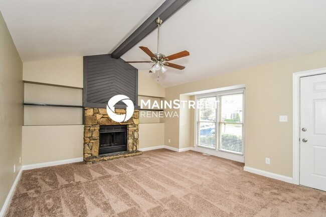 Building Photo - 3 Bedroom Pet-Friendly Home in Louisville,...
