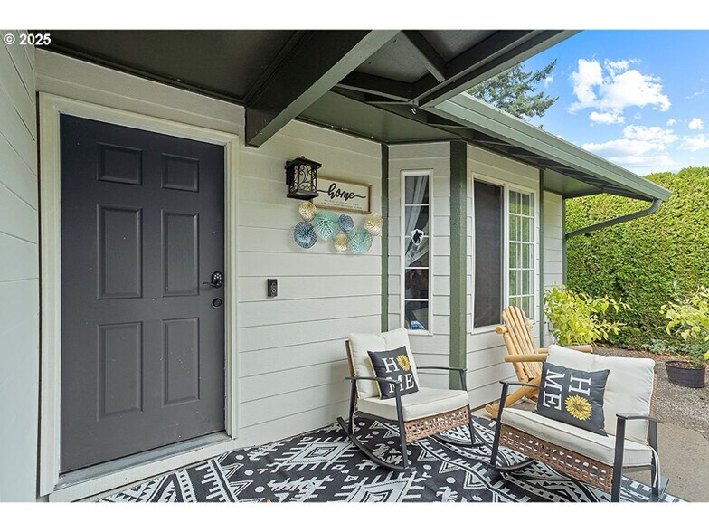 Building Photo - 4504 NE 131st Ave