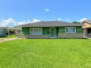 Building Photo - Affordable 3-Bedroom Home with Fenced Yard...