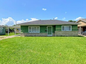 Building Photo - Affordable 3-Bedroom Home with Fenced Yard...