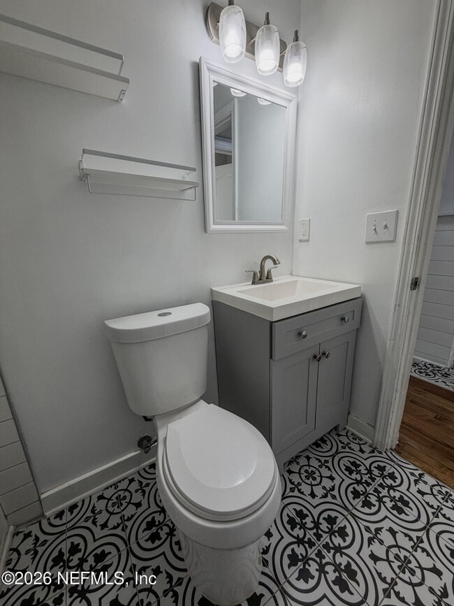 Building Photo - 1368 Rensselaer Ave