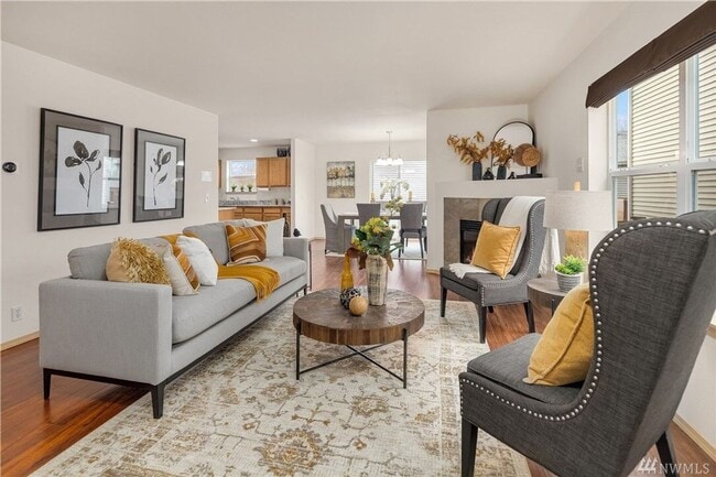 Building Photo - 17508 14th Dr SE