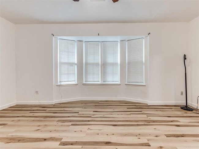 Building Photo - 225 NW 80th St