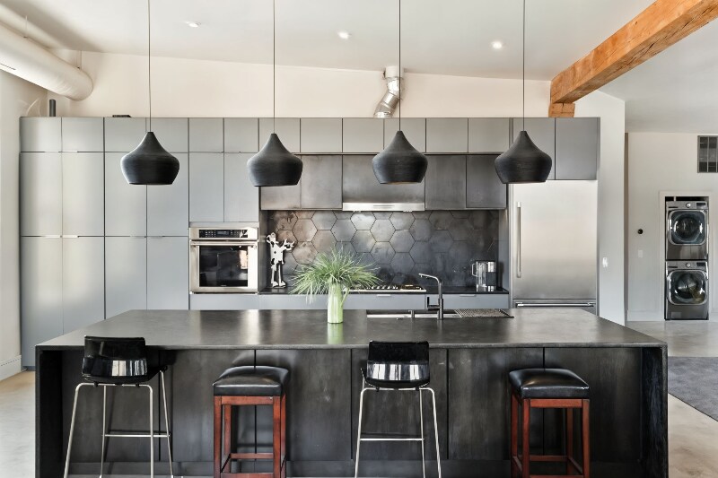 Building Photo - 2419 W 19th St