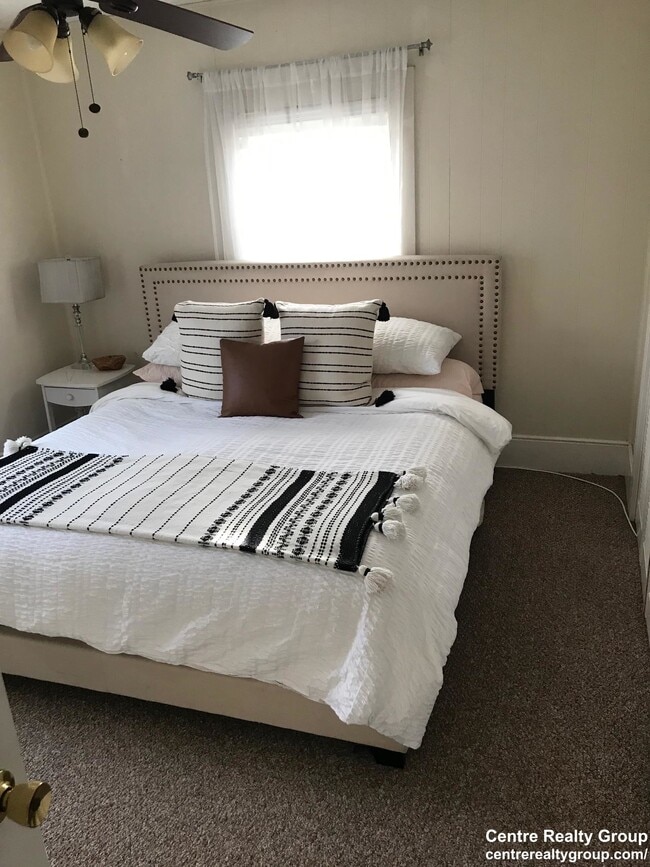 Building Photo - 122 Chestnut St