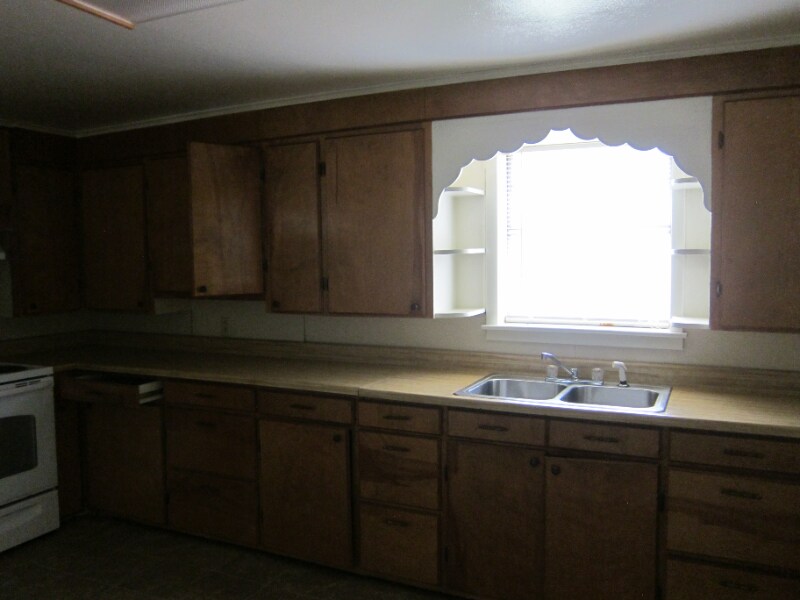 Building Photo - 3587 FM 2208