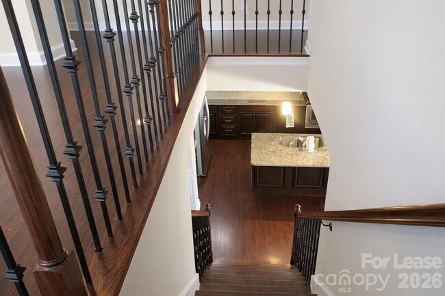 Building Photo - 131 Sand Spur Dr