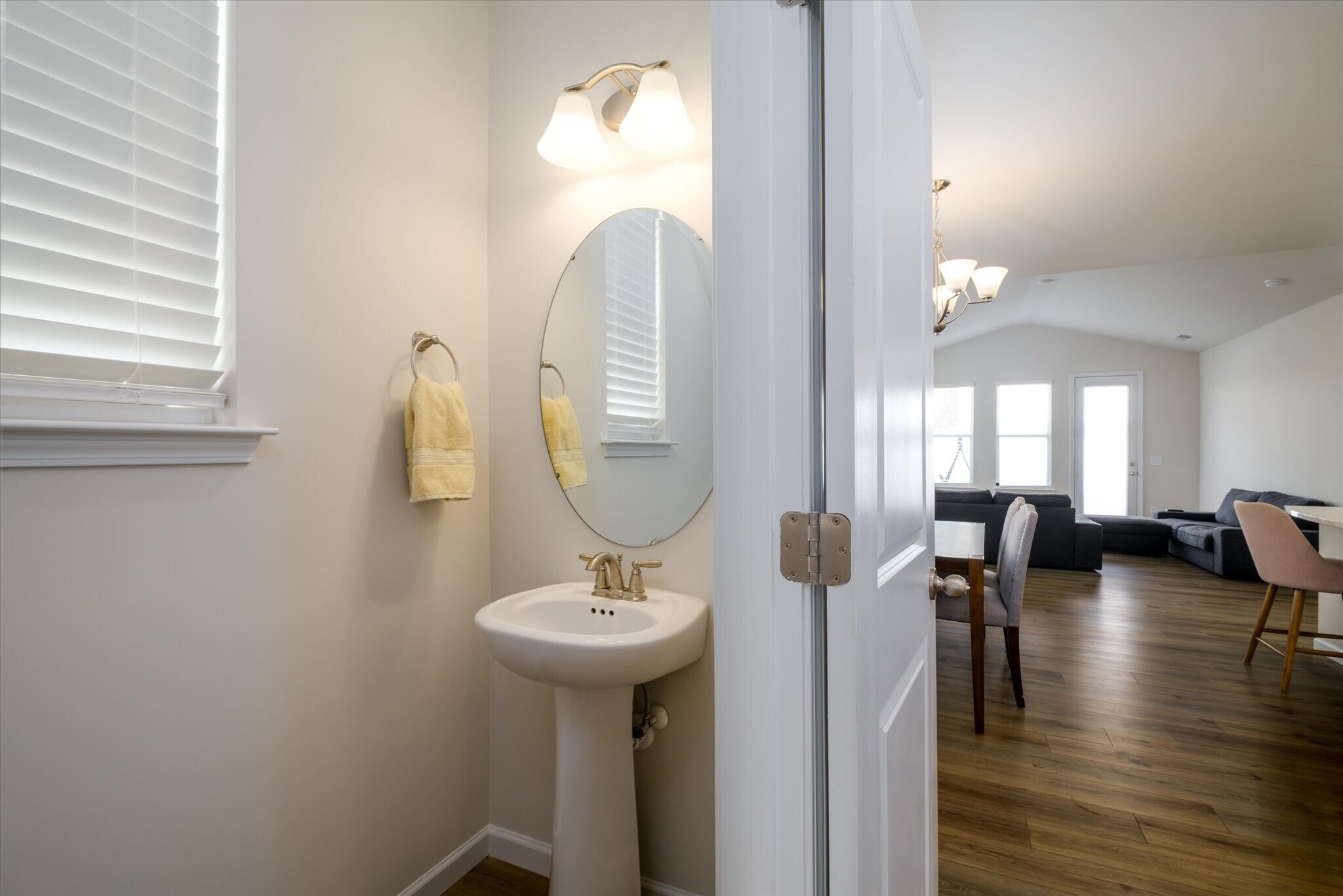 Building Photo - 6135 Snowy Egret Ave