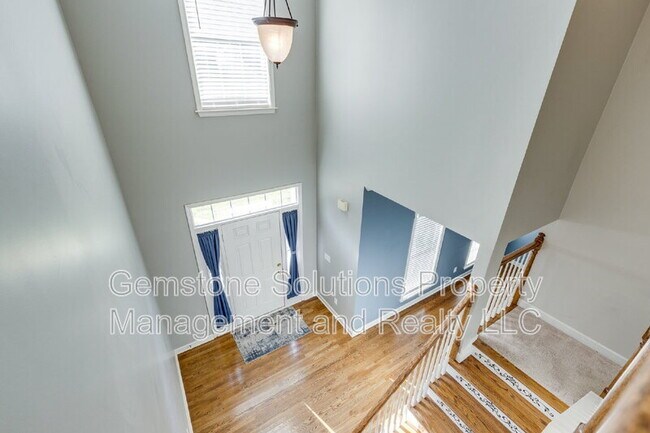 Building Photo - 1035 Watauga Ct