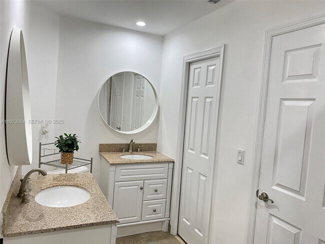 Building Photo - 2436 NW 49th Terrace