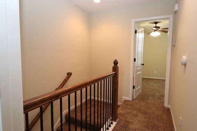 Building Photo - Town house in Kansas City, KS