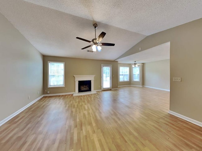 Building Photo - 2773 Sam Calvin Dr