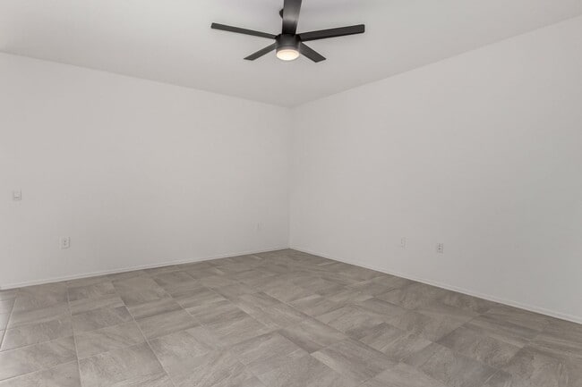 Building Photo - Beautiful 3 bed, 2 bath Casa Grande home