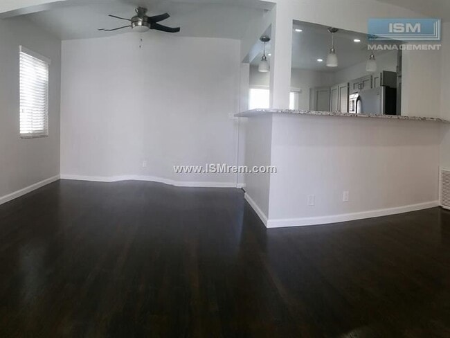 Interior Photo - Oxford Apartments