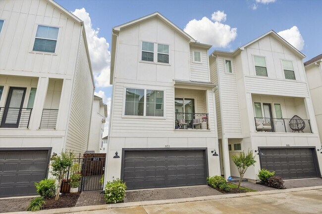 Building Photo - 803 Sienna Palm Ln