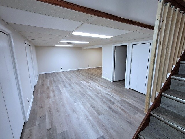 Building Photo - 220 Hunter Dr