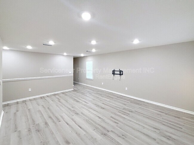 Building Photo - 12657 Promenade Estates Blvd