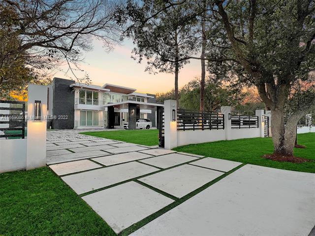 Building Photo - 6300 Moss Ranch Rd