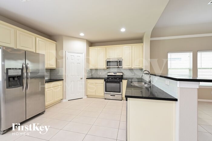 Building Photo - 7215 Foxtail Mdw Ct