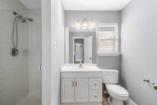 Building Photo - 6706 Portuguese Bend Dr