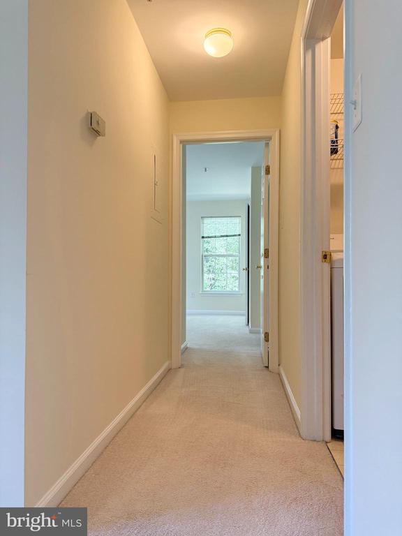 Building Photo - 7501 Calderon Ct