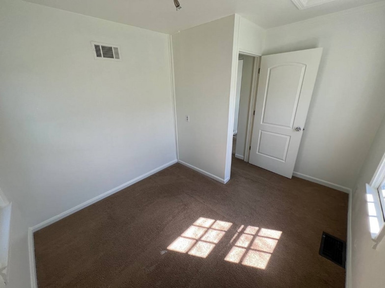 Building Photo - 1007 Gott St