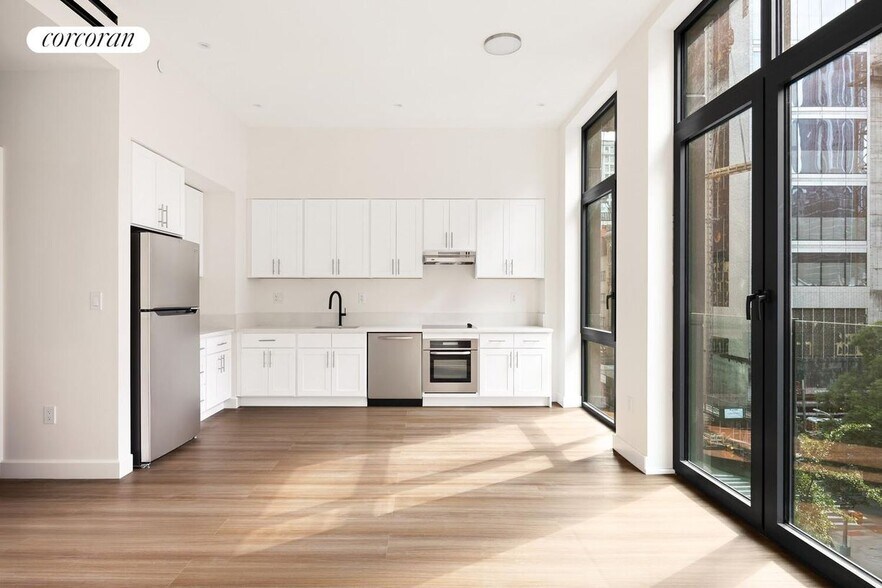 Building Photo - 273 5th Ave