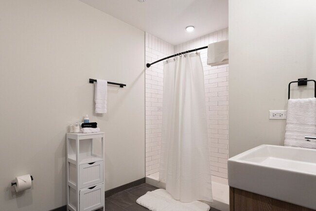 Building Photo - 29 S LaSalle St