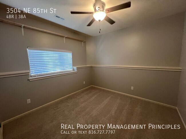 Building Photo - 3504 NE 85th St