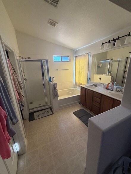 Building Photo - 4740 Trailhead Mesa St