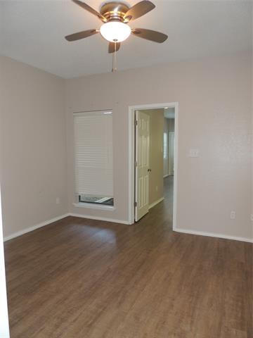 Building Photo - 3125 Sondra Dr