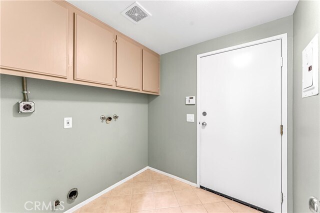 Building Photo - 304 Birch Grove