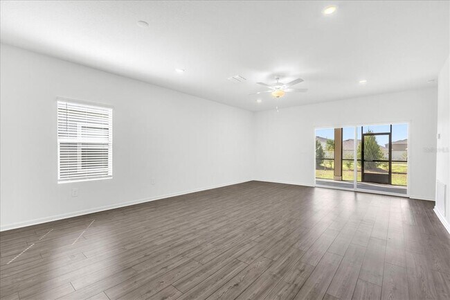 Building Photo - 4721 SW 83rd Lp