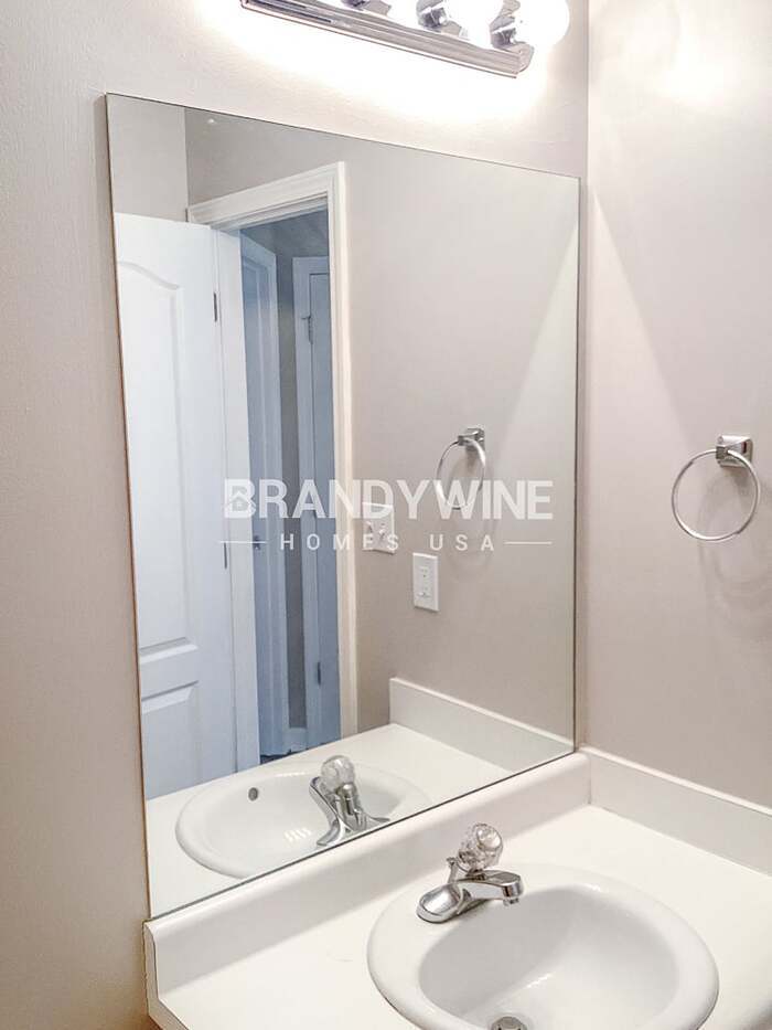 Building Photo - 7132 Bowie Dr